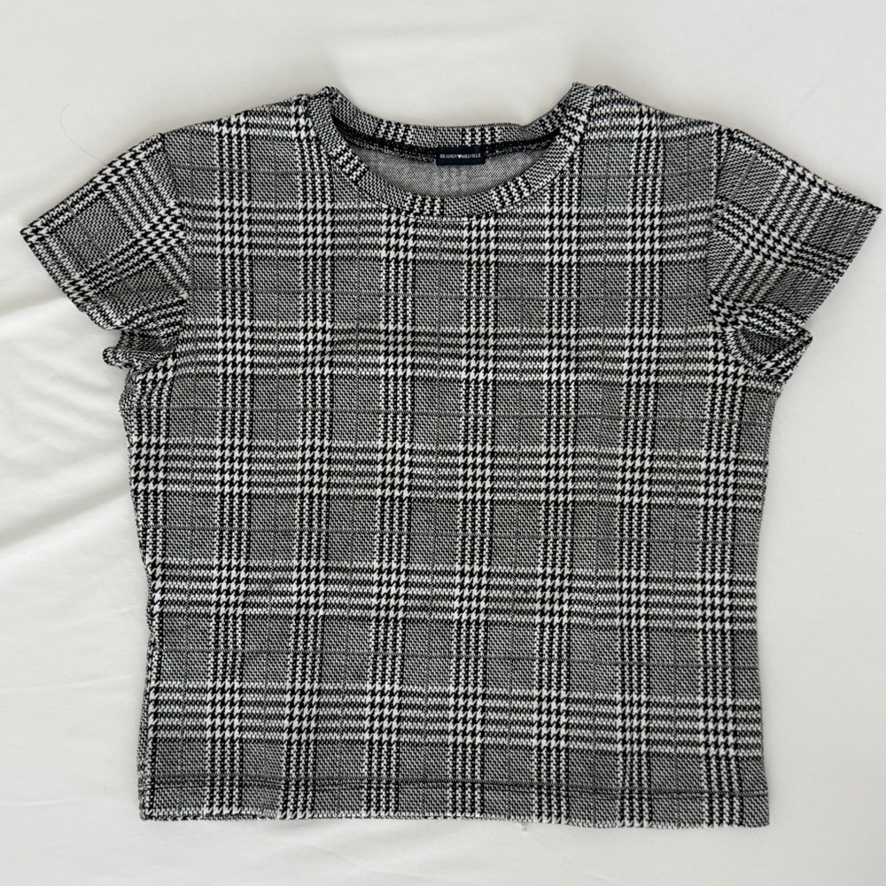 Brandy Melville Plaid Crop Top Size XS in Black and White